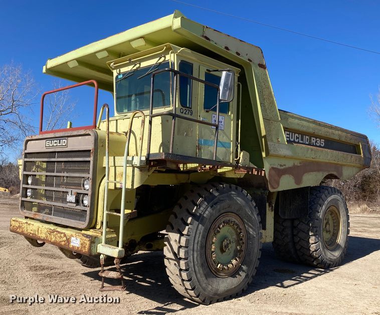 image for item DJ6160 1992 Euclid R35  haul truck