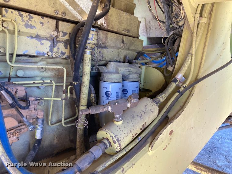 image for item DJ6160 1992 Euclid R35  haul truck