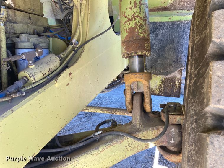 image for item DJ6160 1992 Euclid R35  haul truck