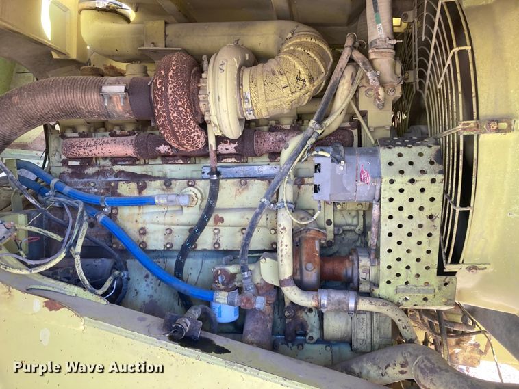 image for item DJ6160 1992 Euclid R35  haul truck