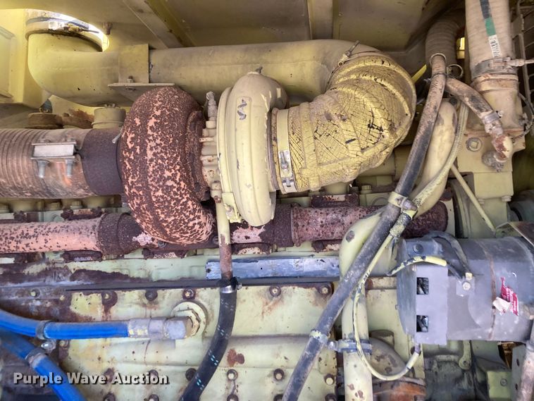 image for item DJ6160 1992 Euclid R35  haul truck