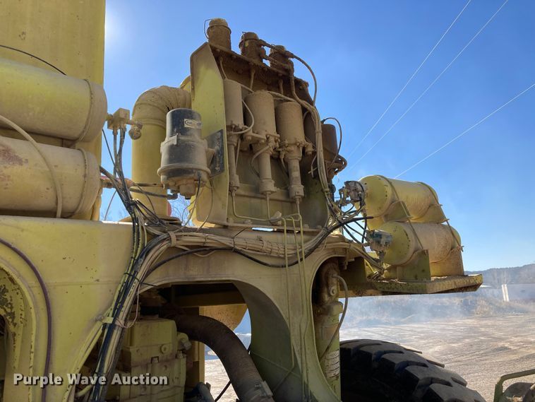 image for item DJ6160 1992 Euclid R35  haul truck