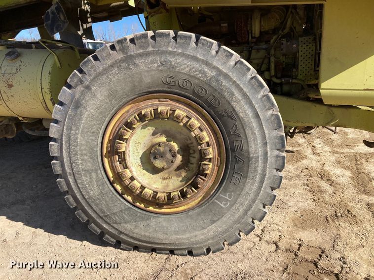 image for item DJ6160 1992 Euclid R35  haul truck