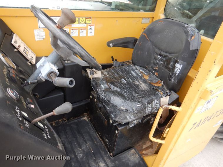 image for item DK5144 2007 Caterpillar TL943  telehandler