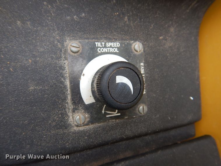 image for item DK5144 2007 Caterpillar TL943  telehandler