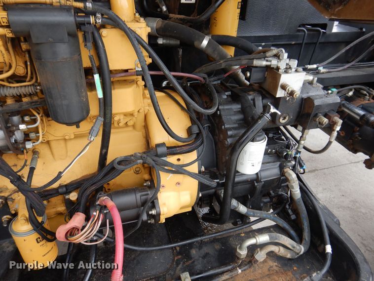 image for item DK5144 2007 Caterpillar TL943  telehandler