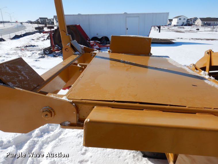 image for item DK5148 HayBuster 2574  bale processor