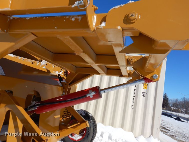 image for item DK5148 HayBuster 2574  bale processor