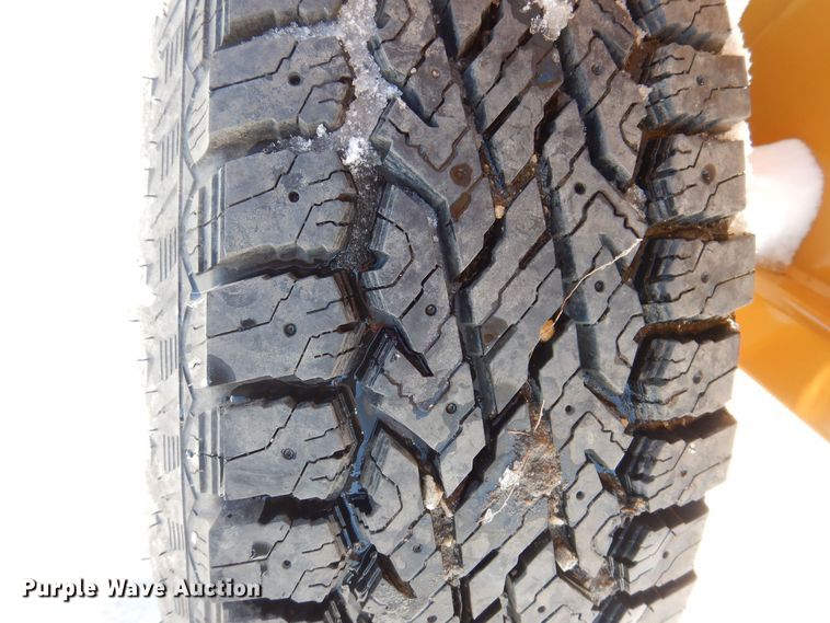 image for item DK5148 HayBuster 2574  bale processor