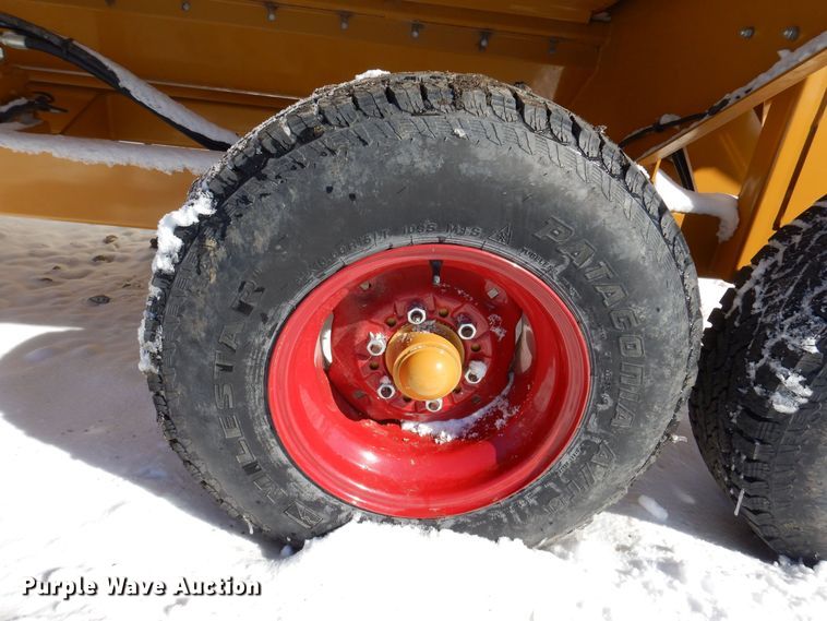 image for item DK5148 HayBuster 2574  bale processor