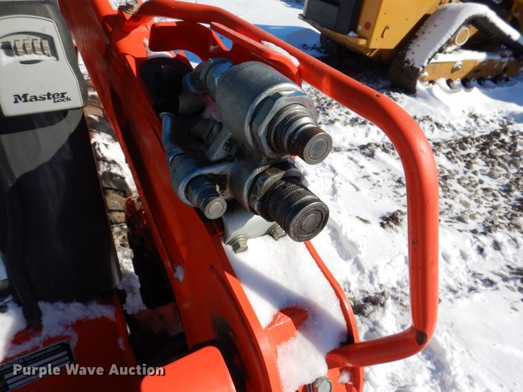 image for item DK5150 2019 Kubota SSV75  skid steer loader