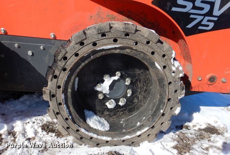 image for item DK5150 2019 Kubota SSV75  skid steer loader