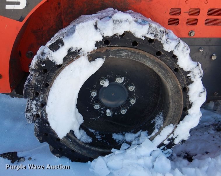 image for item DK5150 2019 Kubota SSV75  skid steer loader