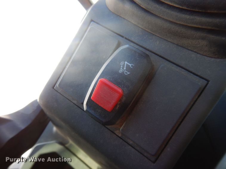 image for item DK5151 2019 Caterpillar 320  excavator