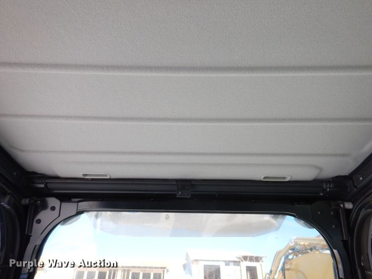 image for item DK5151 2019 Caterpillar 320  excavator