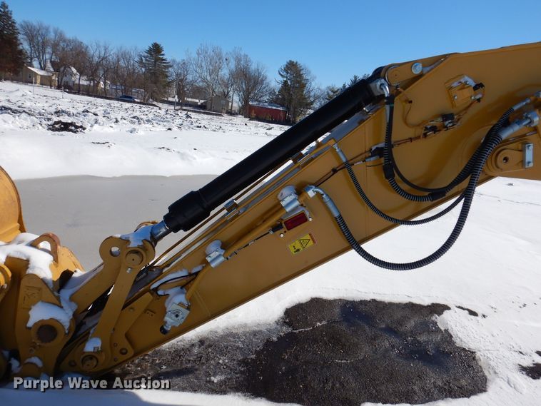 image for item DK5151 2019 Caterpillar 320  excavator