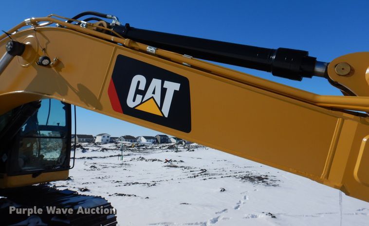 image for item DK5151 2019 Caterpillar 320  excavator
