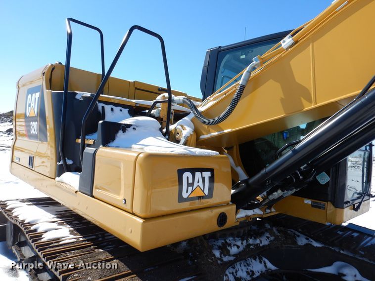 image for item DK5151 2019 Caterpillar 320  excavator