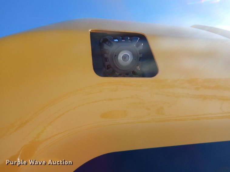 image for item DK5151 2019 Caterpillar 320  excavator