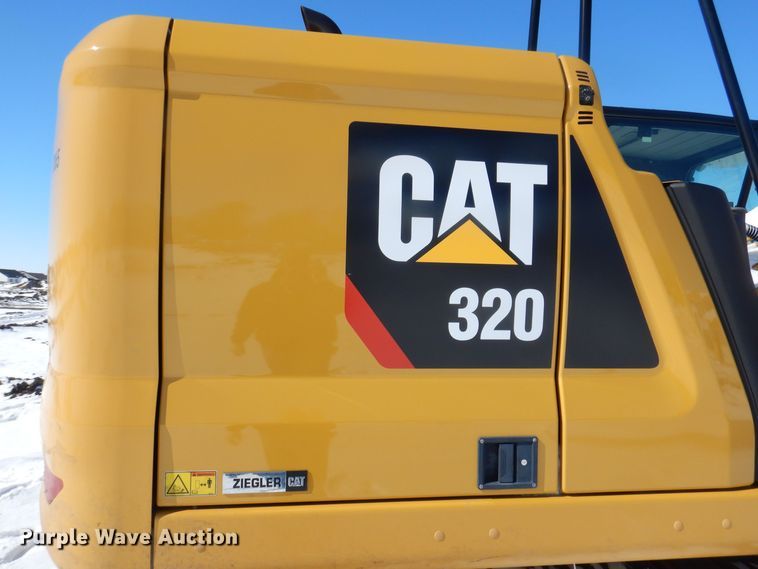 image for item DK5151 2019 Caterpillar 320  excavator