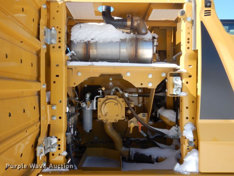 image for item DK5151 2019 Caterpillar 320  excavator