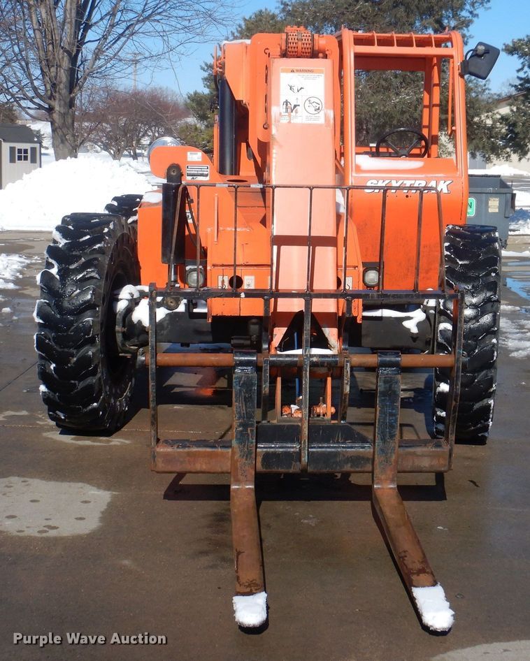 image for item DK5152 2012 SkyTrak 6042  telehandler