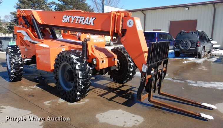 image for item DK5152 2012 SkyTrak 6042  telehandler