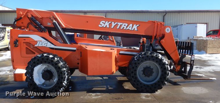 image for item DK5152 2012 SkyTrak 6042  telehandler