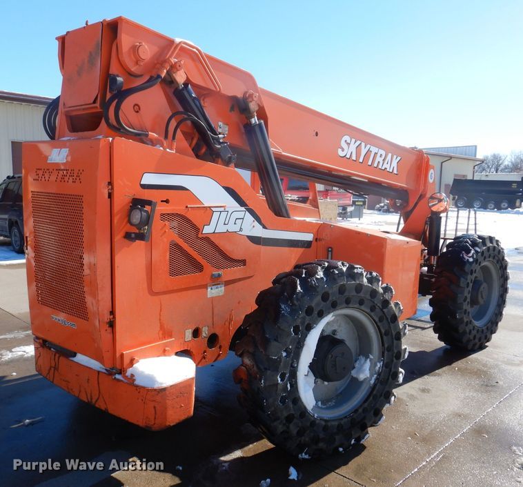 image for item DK5152 2012 SkyTrak 6042  telehandler