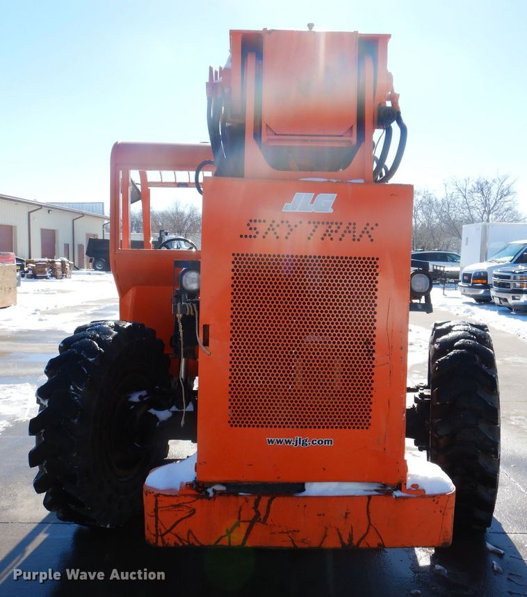image for item DK5152 2012 SkyTrak 6042  telehandler