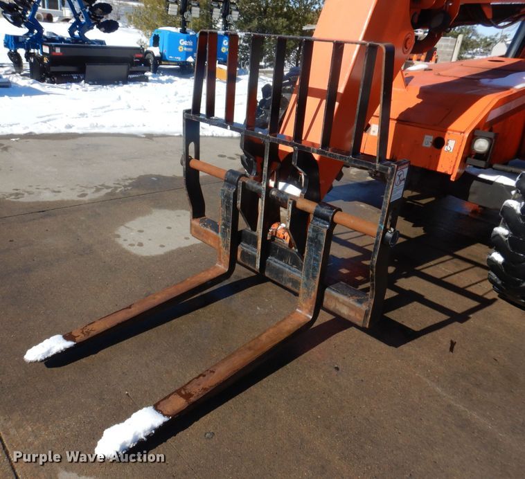 image for item DK5152 2012 SkyTrak 6042  telehandler