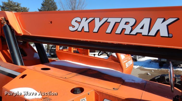 image for item DK5152 2012 SkyTrak 6042  telehandler