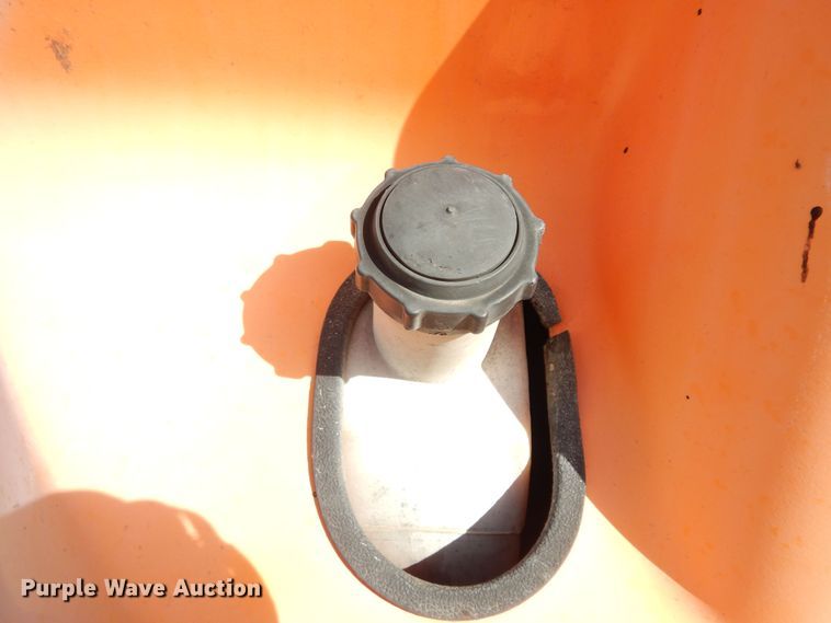 image for item DK7610 2000 JLG 450AJ  boom lift