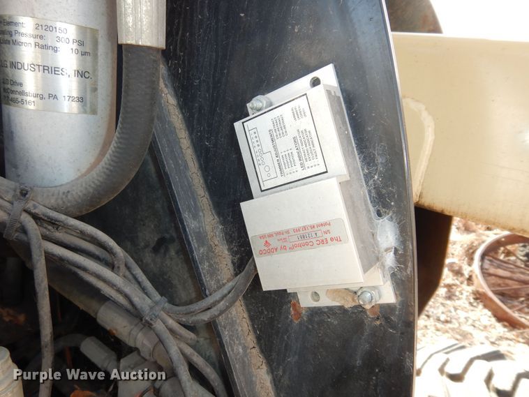 image for item DK7610 2000 JLG 450AJ  boom lift