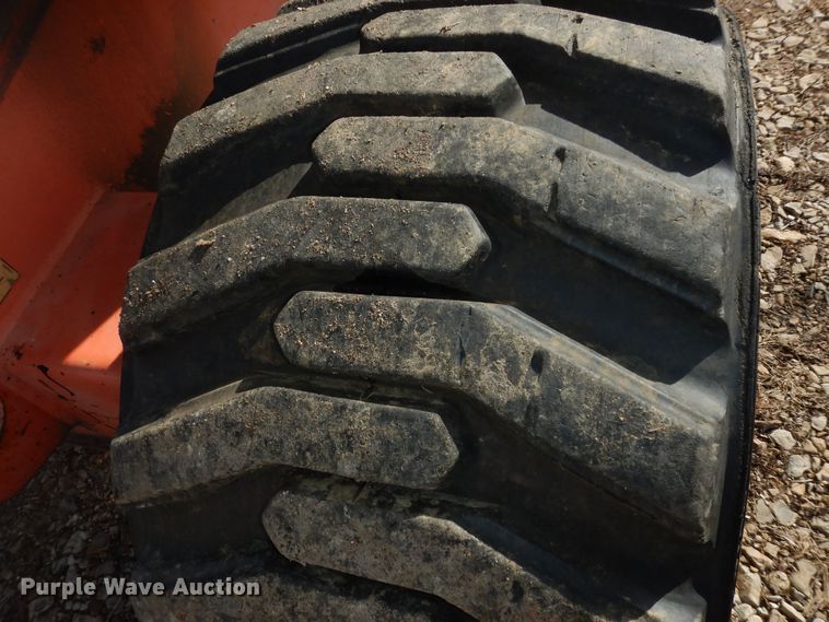 image for item DK7610 2000 JLG 450AJ  boom lift