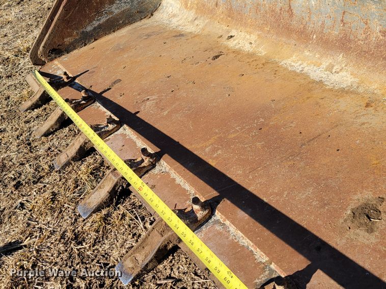 image for item DM8213 2011 Case SR200  skid steer loader