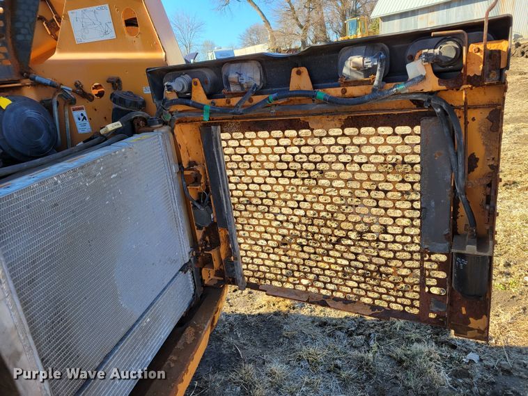 image for item DM8213 2011 Case SR200  skid steer loader