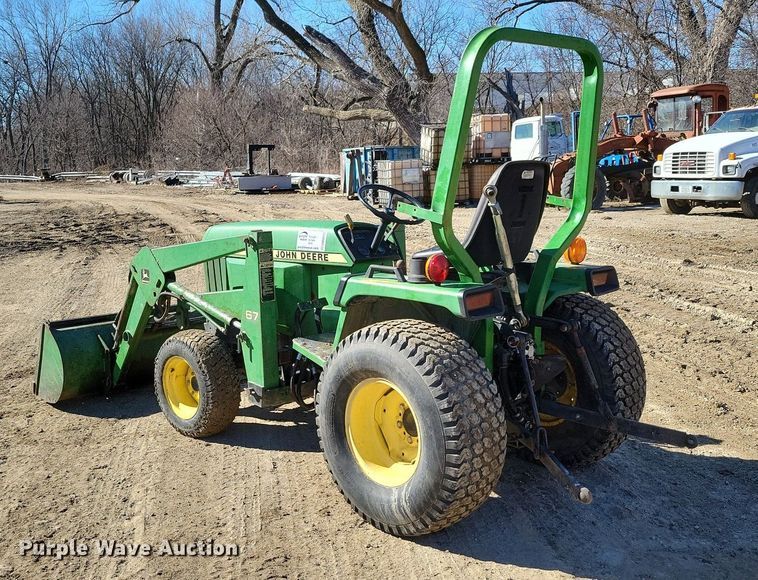 image for item DM8217 John Deere 855  MFWD tractor