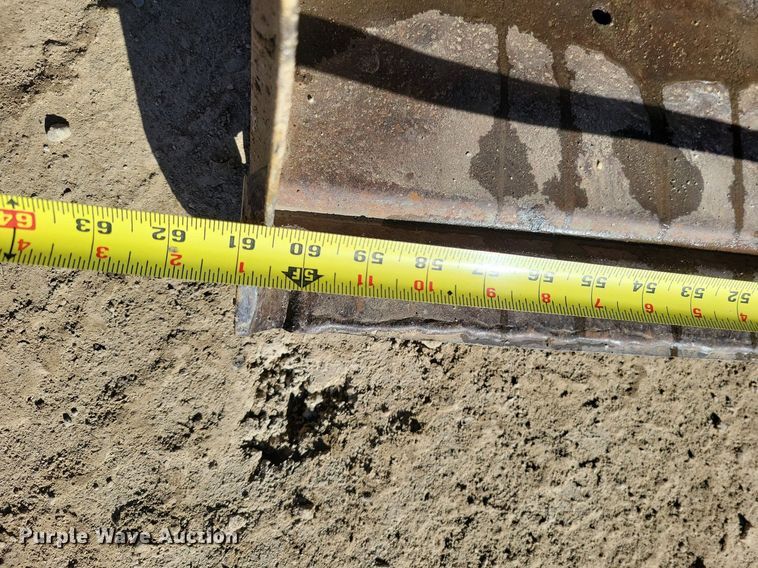 image for item DM8217 John Deere 855  MFWD tractor