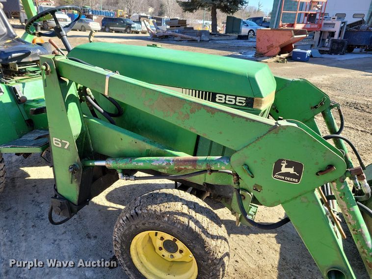 image for item DM8217 John Deere 855  MFWD tractor