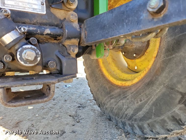 image for item DM8217 John Deere 855  MFWD tractor