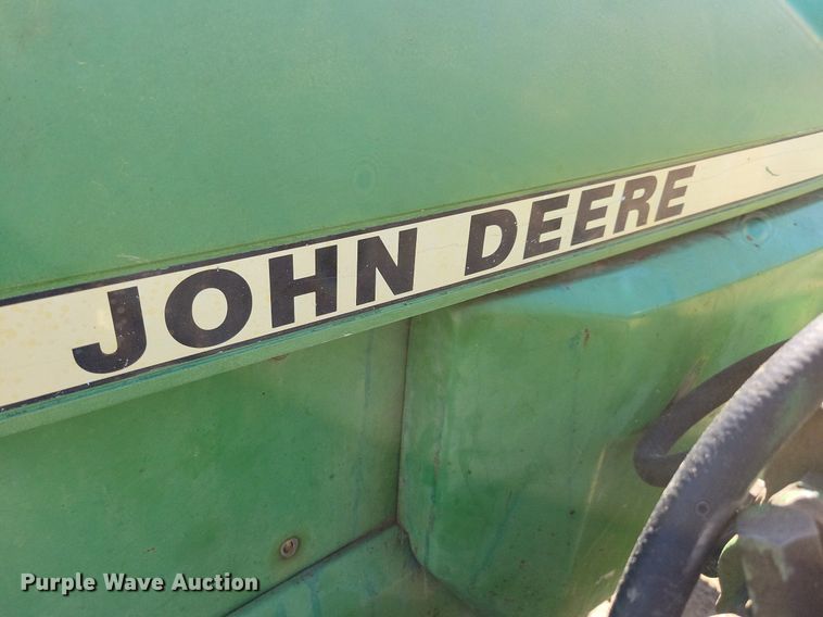 image for item DM8217 John Deere 855  MFWD tractor