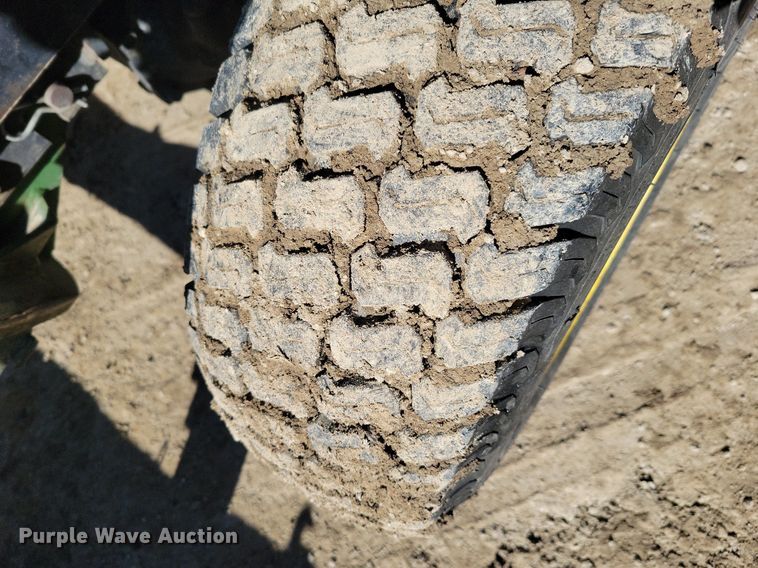 image for item DM8217 John Deere 855  MFWD tractor