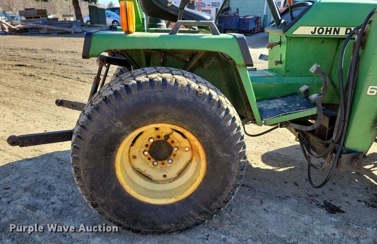 image for item DM8217 John Deere 855  MFWD tractor