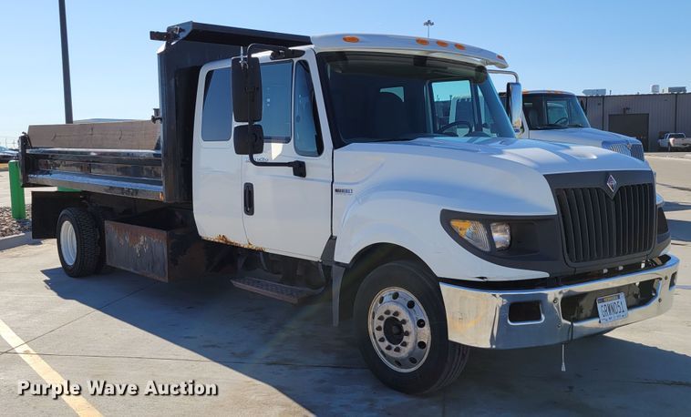 image for item DM8218 2013 International TerraStar  Ext. Cab dump truck
