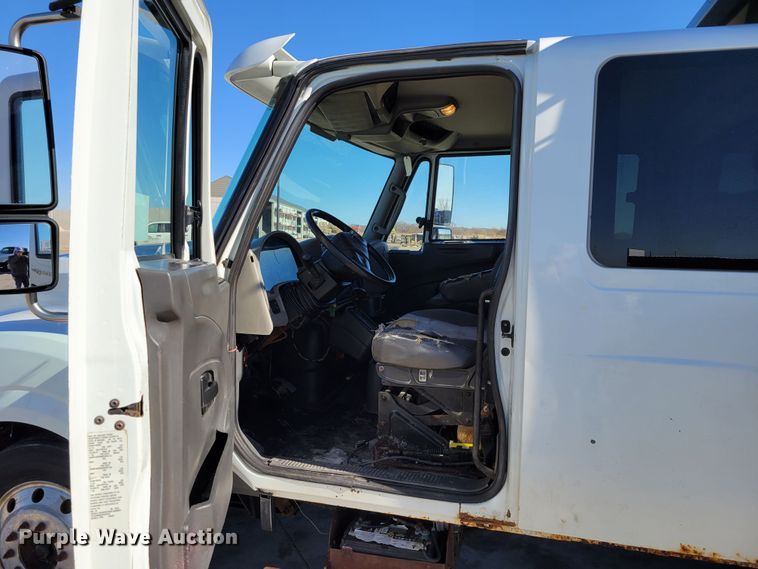 image for item DM8218 2013 International TerraStar  Ext. Cab dump truck