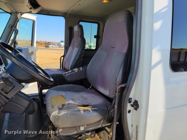 image for item DM8218 2013 International TerraStar  Ext. Cab dump truck