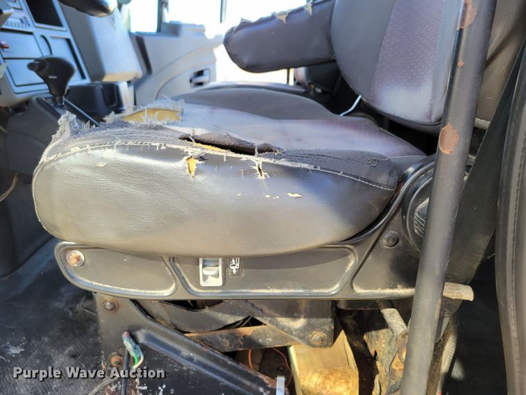 image for item DM8218 2013 International TerraStar  Ext. Cab dump truck