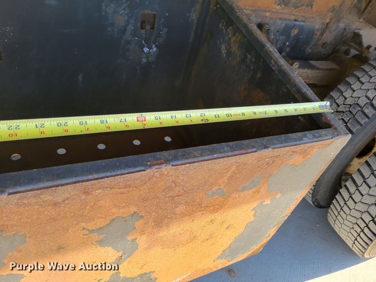 image for item DM8218 2013 International TerraStar  Ext. Cab dump truck