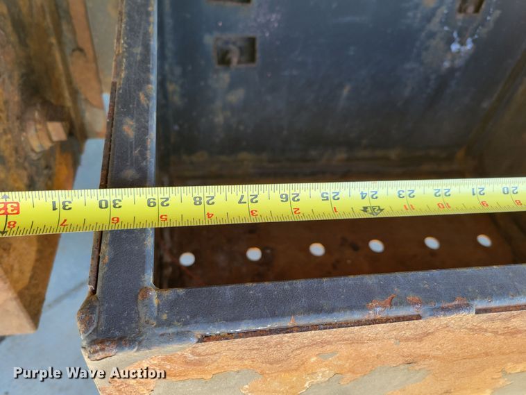 image for item DM8218 2013 International TerraStar  Ext. Cab dump truck